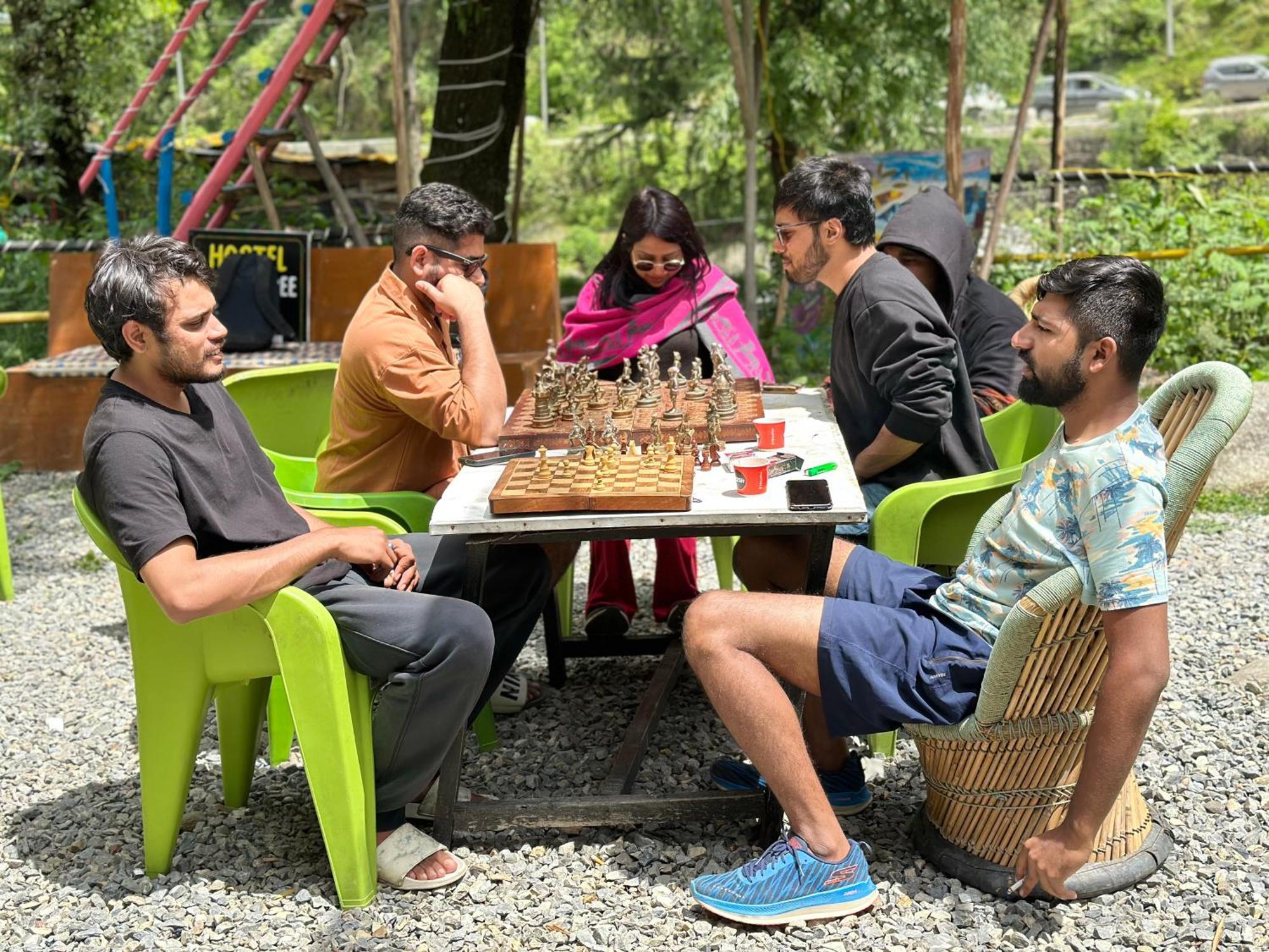 Hostel 360 Degree, Jibhi Luaran gambar